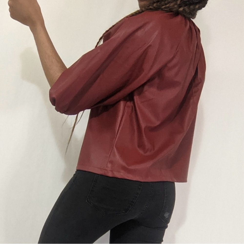 Who What Wear Womens Size M Burgundy Faux Leather Blouse with Balloon Sleeves